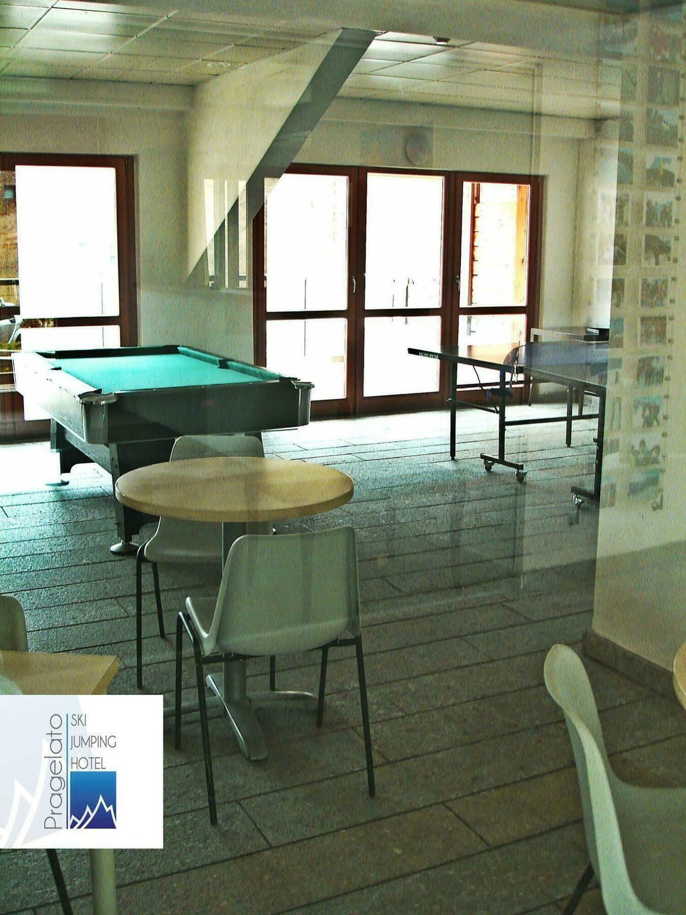 Pragelato Ski Jumping Hotel Extérieur photo
