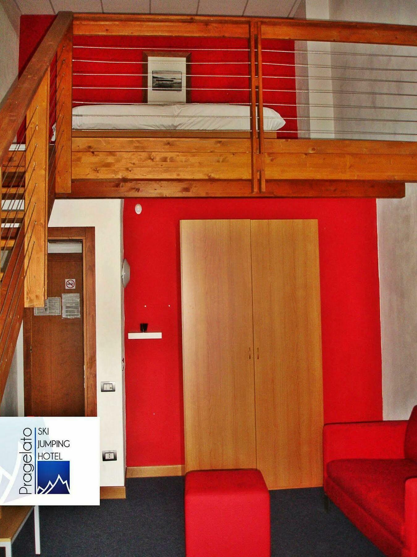 Pragelato Ski Jumping Hotel Extérieur photo